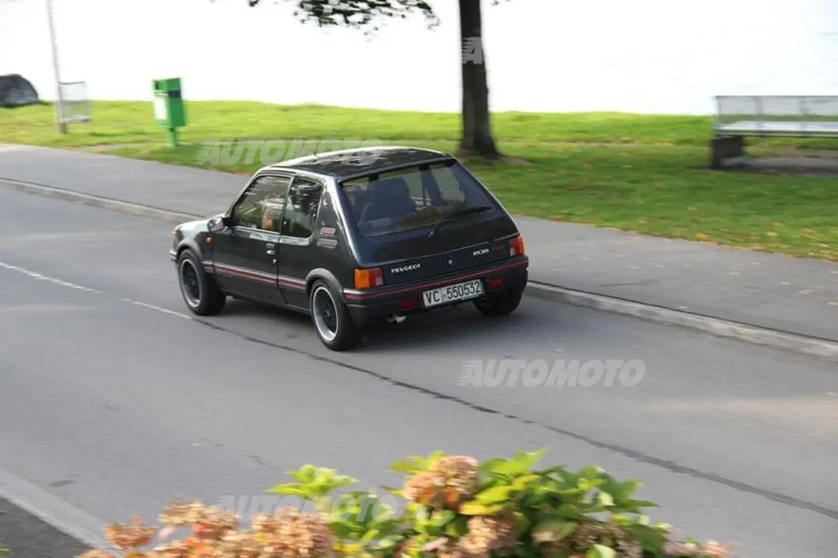 Peugeot 205 GTI Gutmann (3)