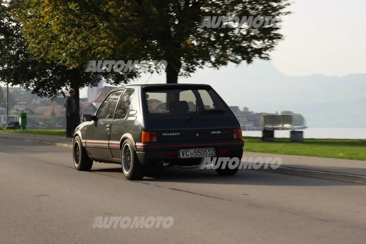 Peugeot 205 GTI Gutmann (13)