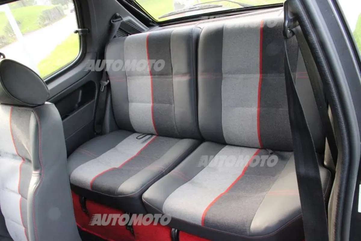 Peugeot 205 GTI Gutmann (32)