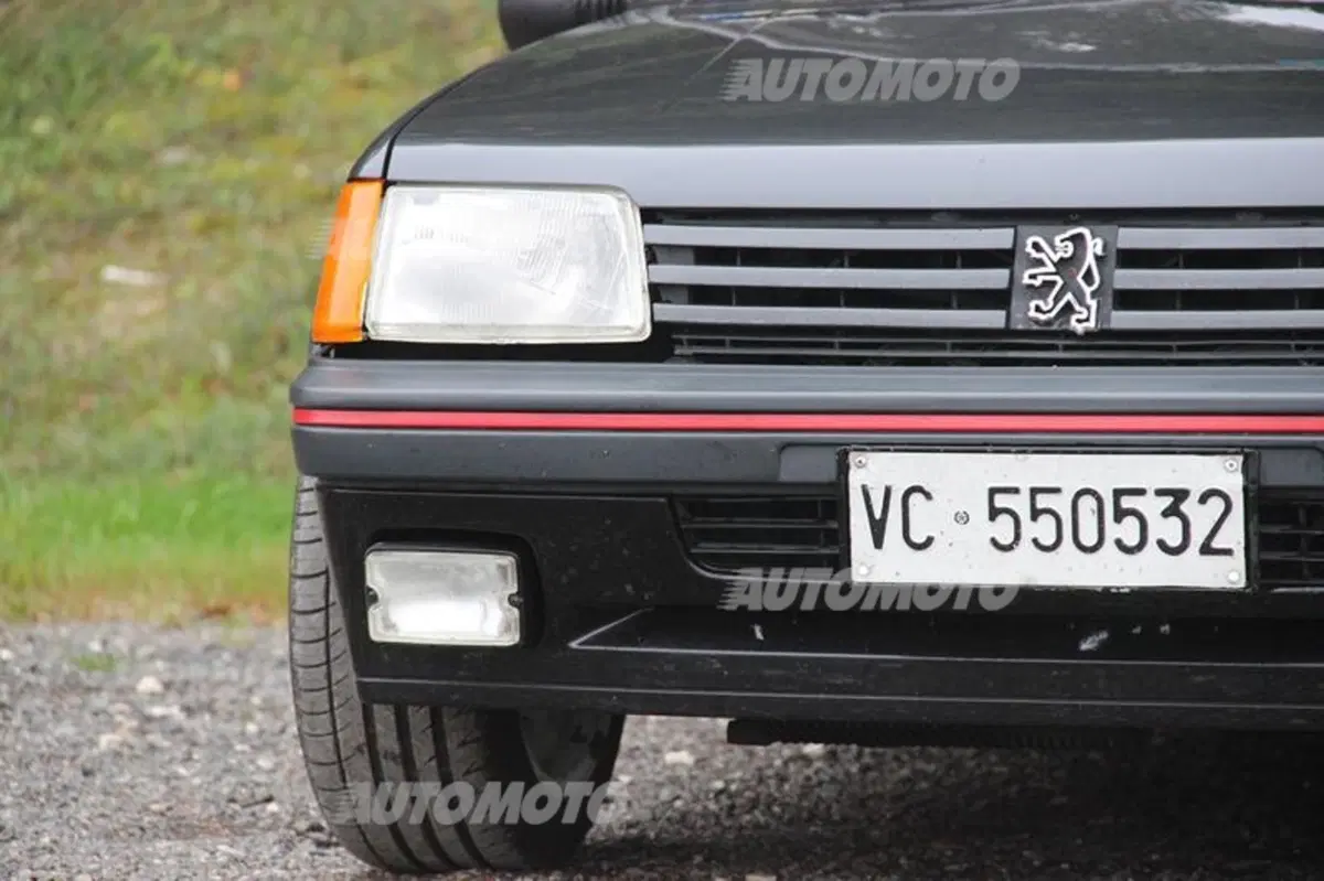 Peugeot 205 GTI Gutmann (38)