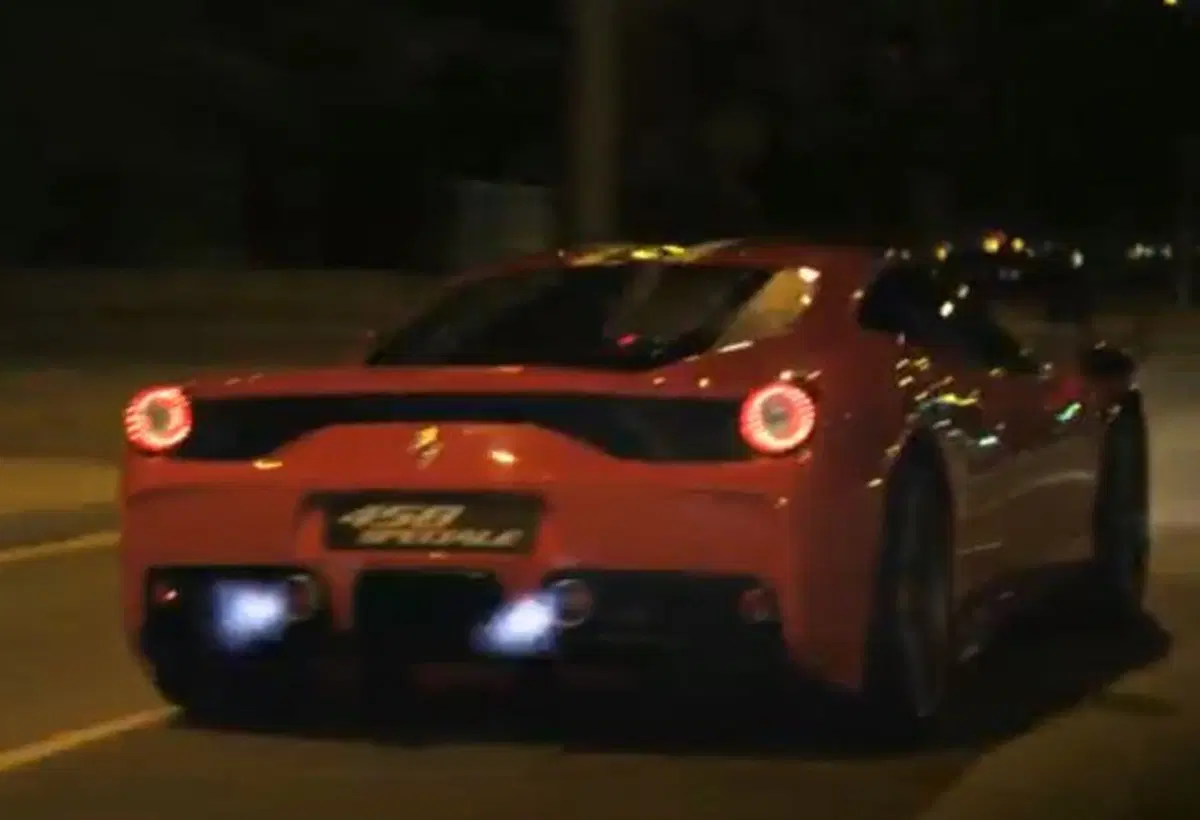 Ferrari 458 Speciale: interni in Alcantara anche per la V8 più estrema di Maranello