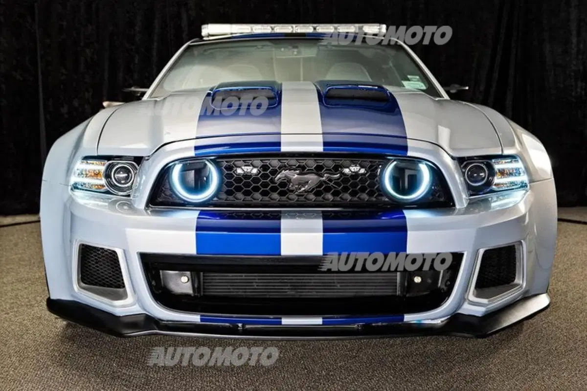 Ford Mustang NASCAR Pace Car (2)