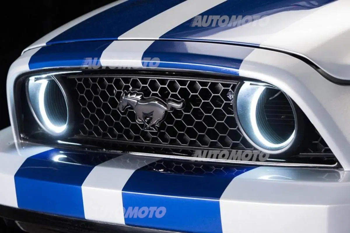Ford Mustang NASCAR Pace Car (3)