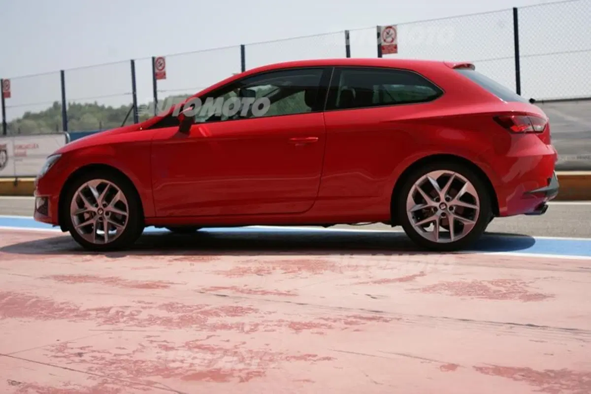 Seat Leon SC FR 1.8 TSI 180 CV (12)