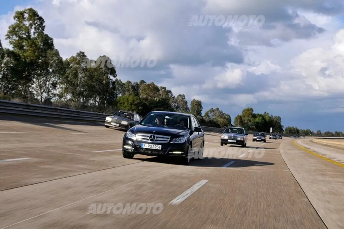 Mercedes-Benz Classe C: 30 anni di un cult (4)