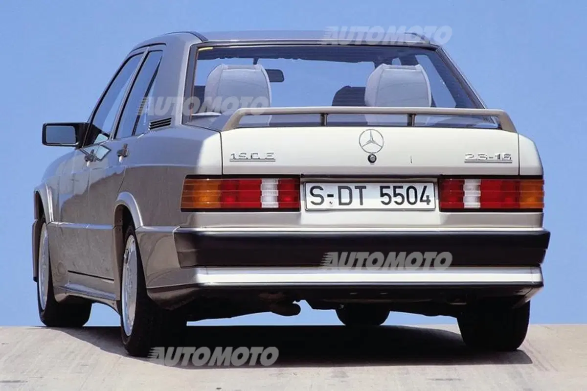 Mercedes-Benz Classe C: 30 anni di un cult (6)