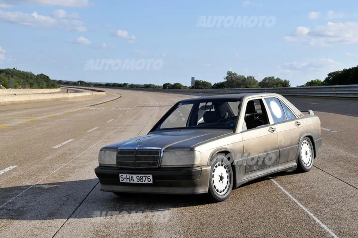 Mercedes-Benz Classe C: 30 anni di un cult (12)