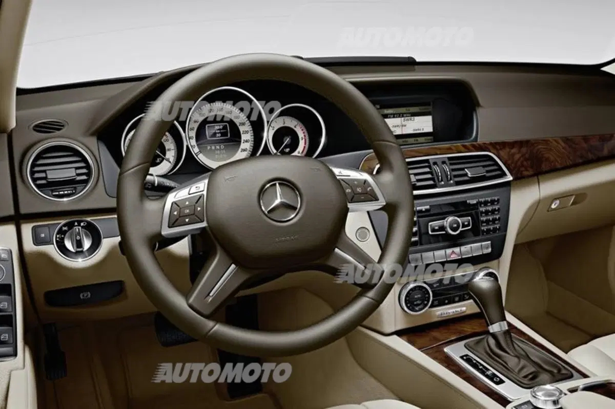 Mercedes-Benz Classe C: 30 anni di un cult (49)