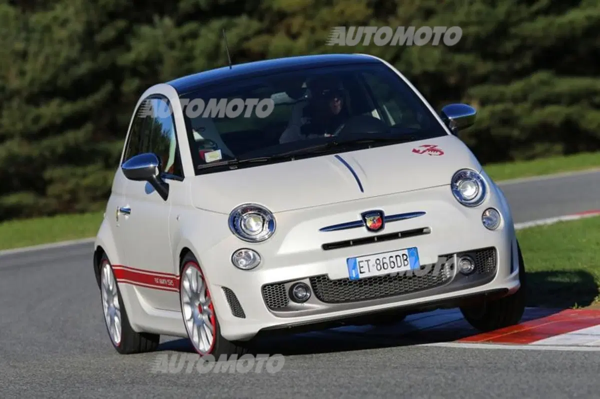 Abarth 595 50° Anniversario (17)