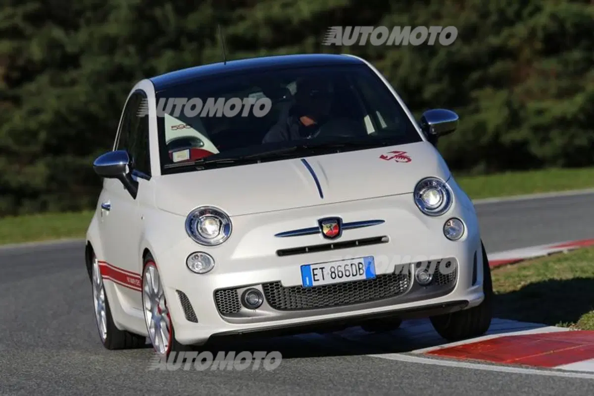 Abarth 595 50° Anniversario (20)