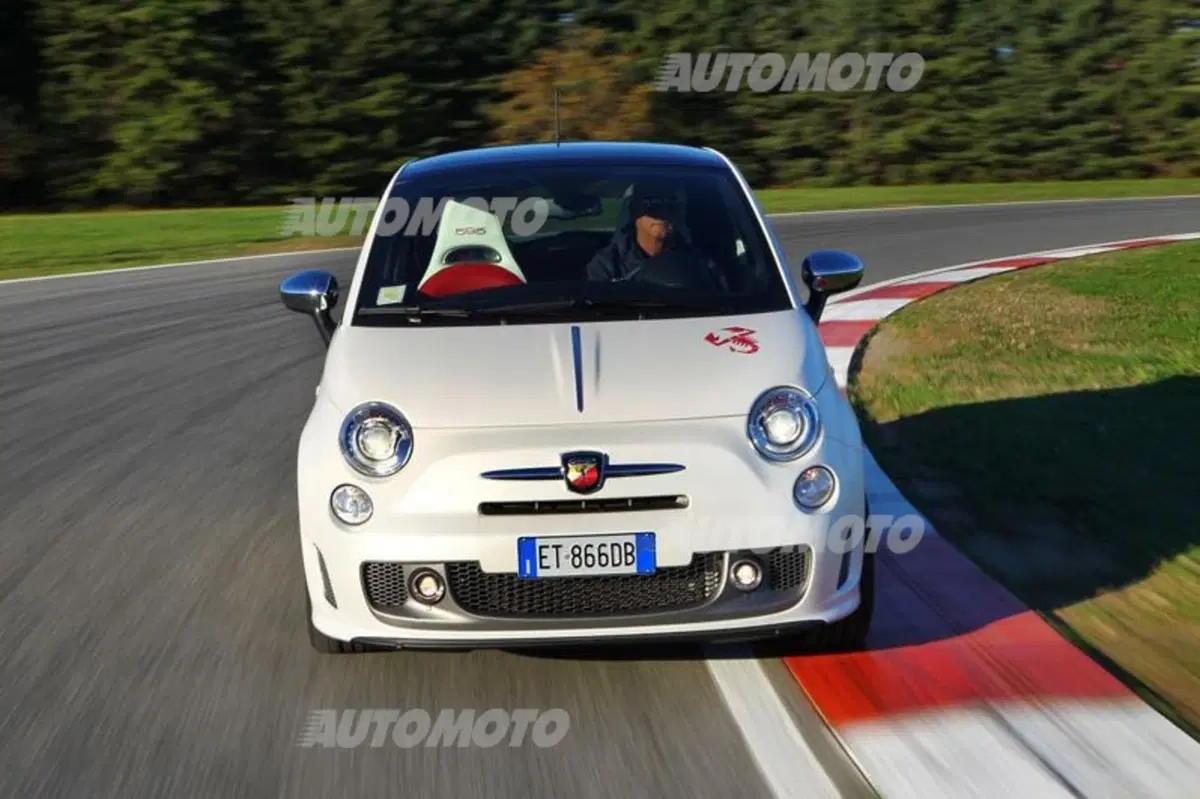 Abarth 595 50° Anniversario (21)
