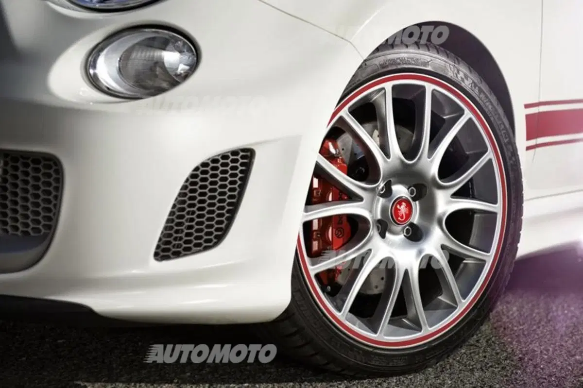 Abarth 595 50° Anniversario (26)