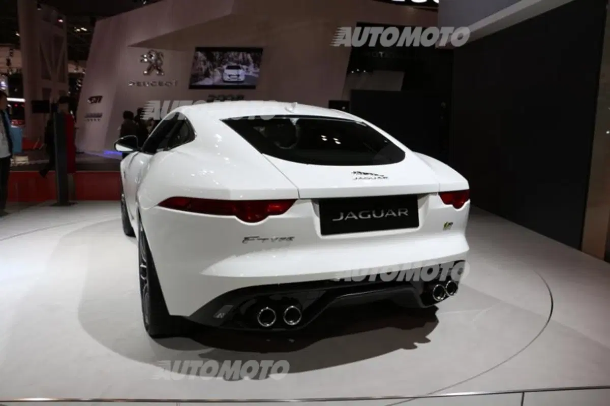 Jaguar al Tokyo Motor Show 2013 (4)