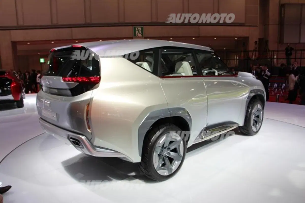 Mitsubishi al Tokyo Motor Show 2013 (5)