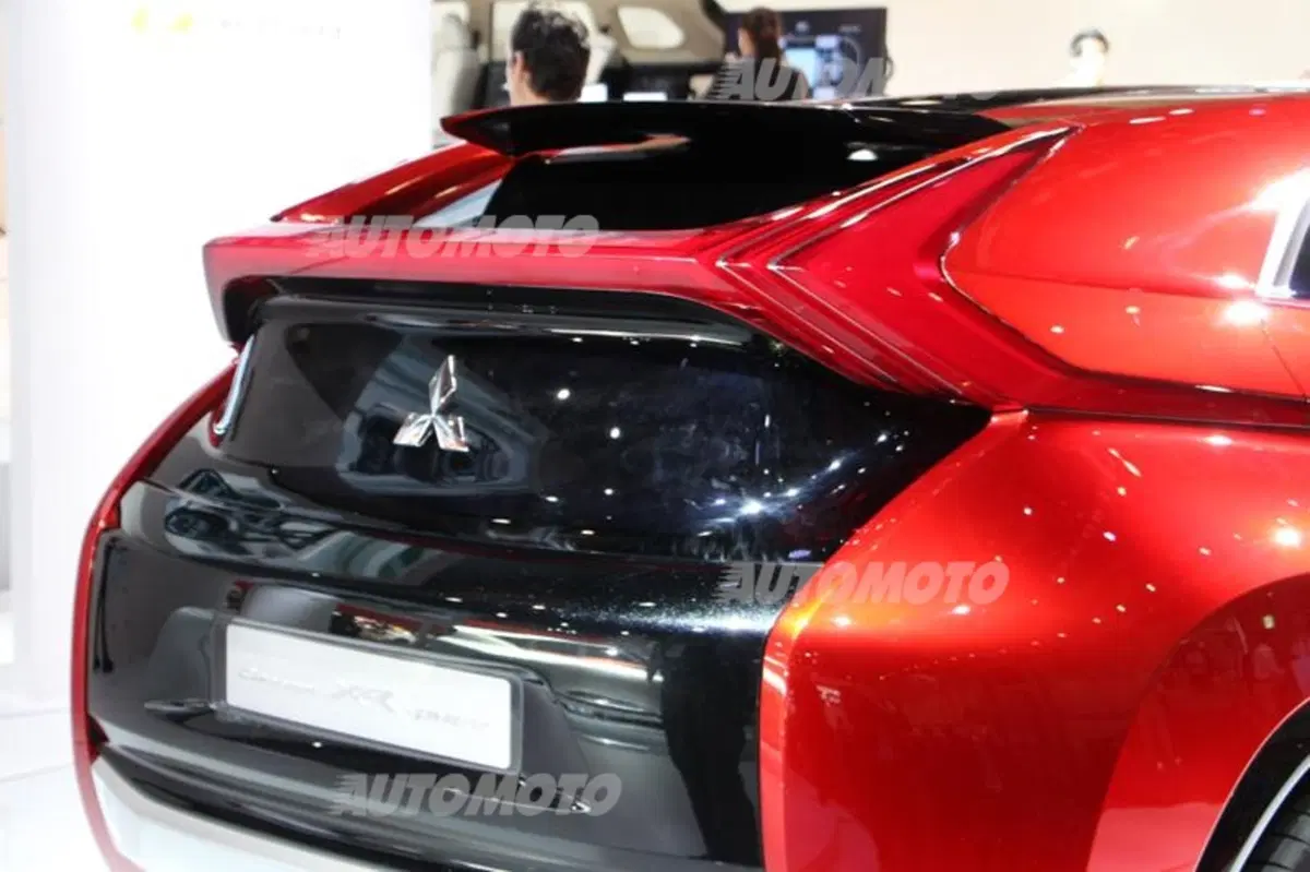 Mitsubishi al Tokyo Motor Show 2013 (17)
