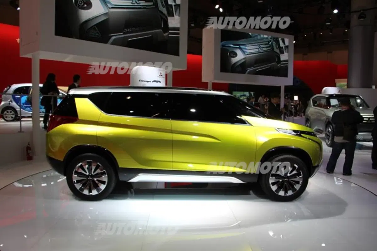 Mitsubishi al Tokyo Motor Show 2013 (21)