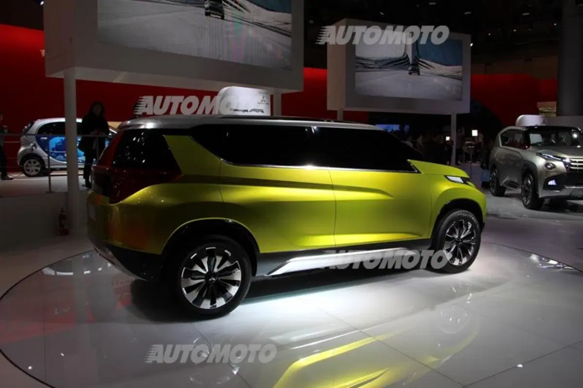 Mitsubishi al Tokyo Motor Show 2013 (23)
