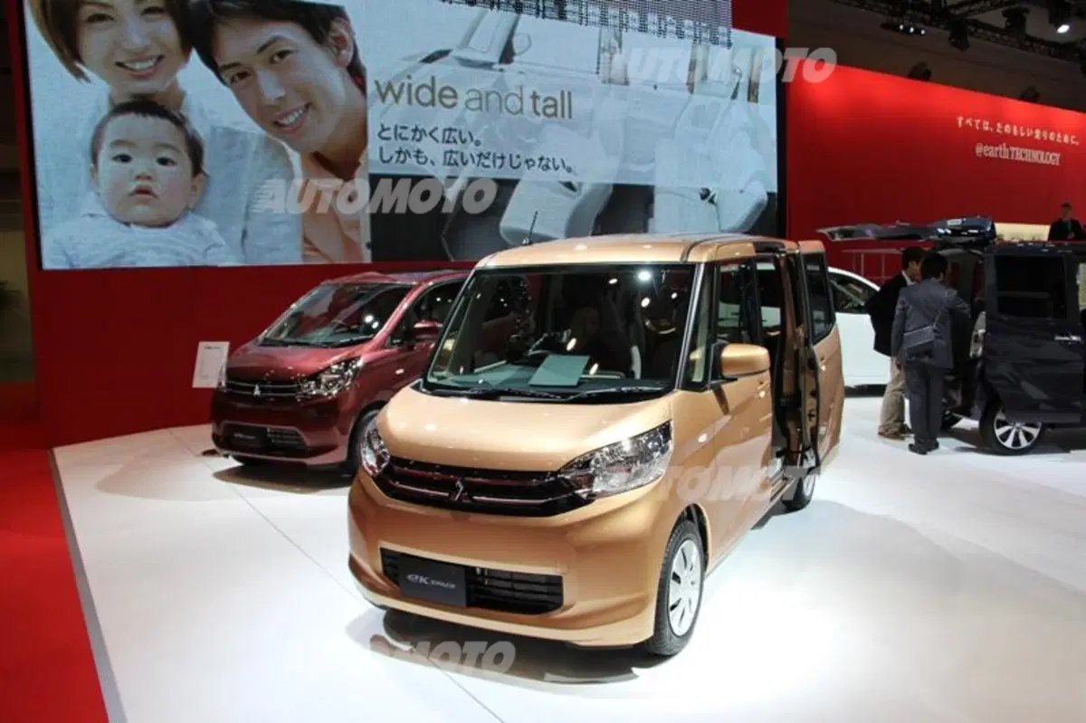 Mitsubishi al Tokyo Motor Show 2013 (27)