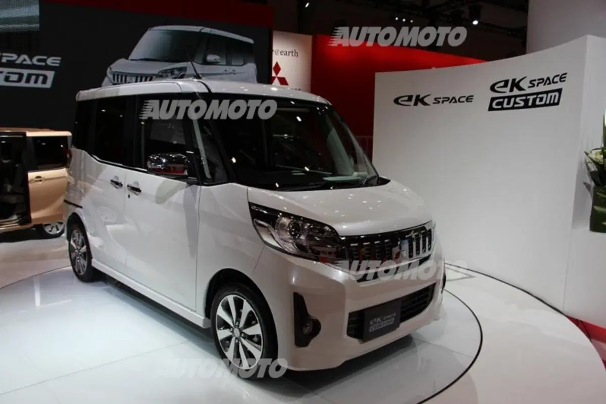 Mitsubishi al Tokyo Motor Show 2013 (28)