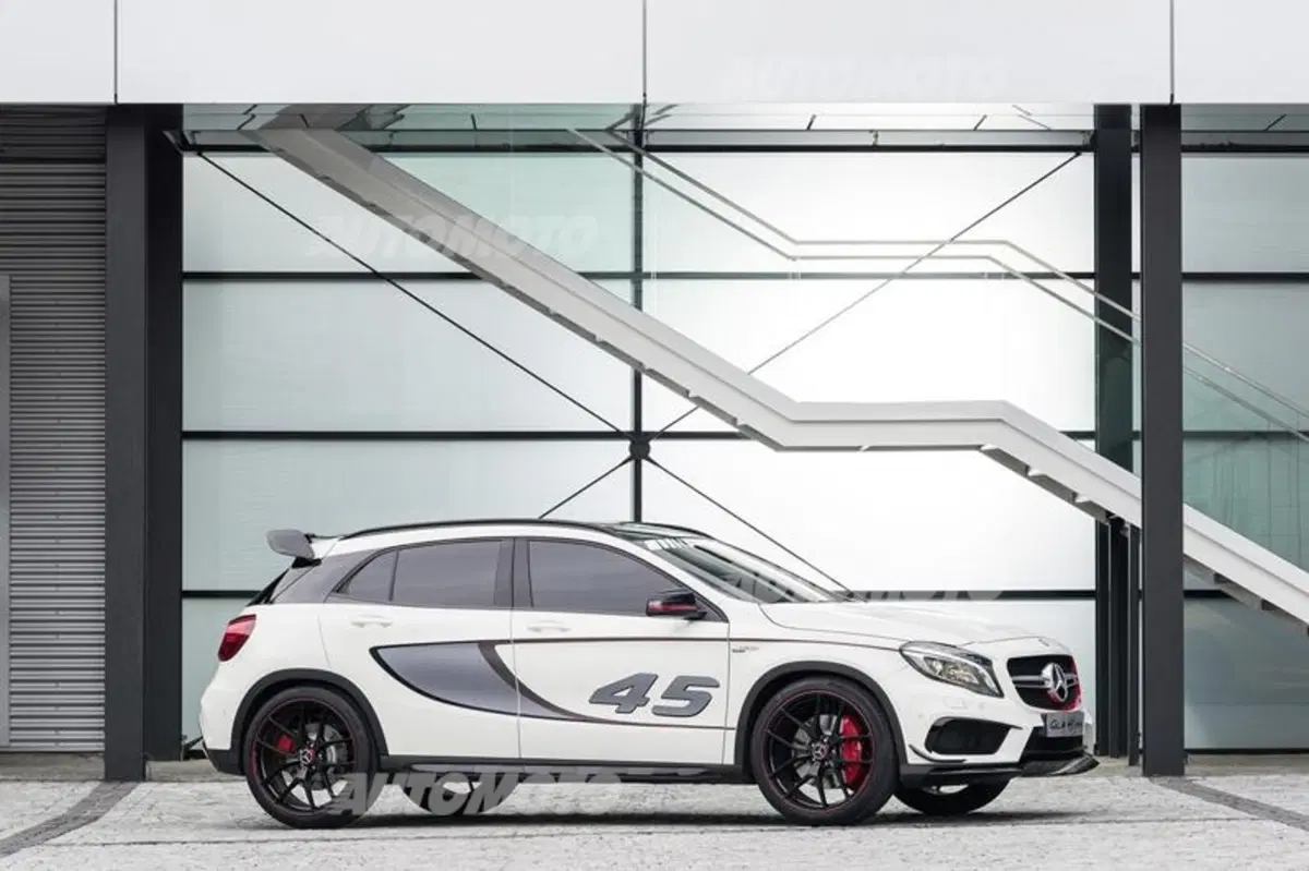 Mercedes-Benz GLA 45 AMG: ecco il prototipo (3)