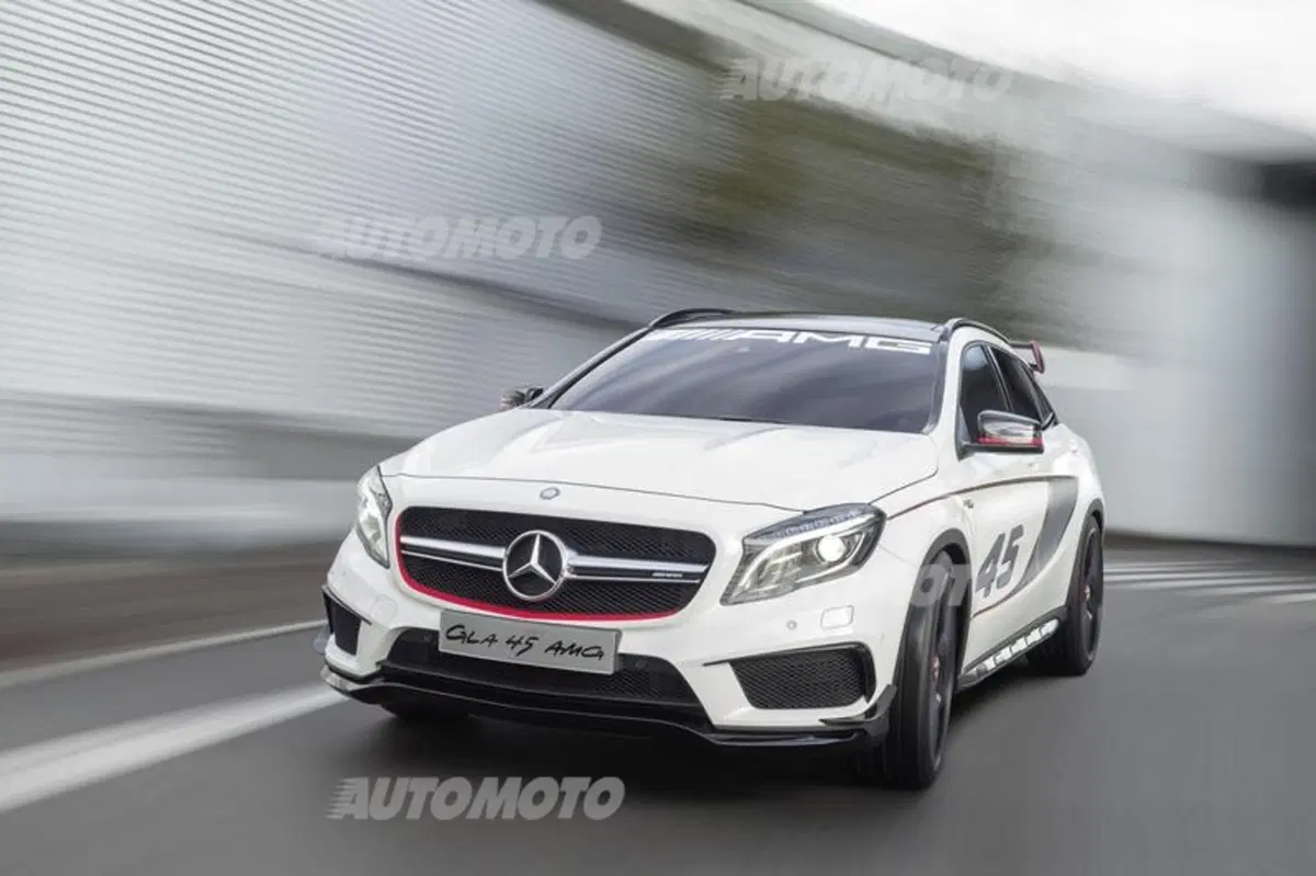 Mercedes-Benz GLA 45 AMG: ecco il prototipo (4)