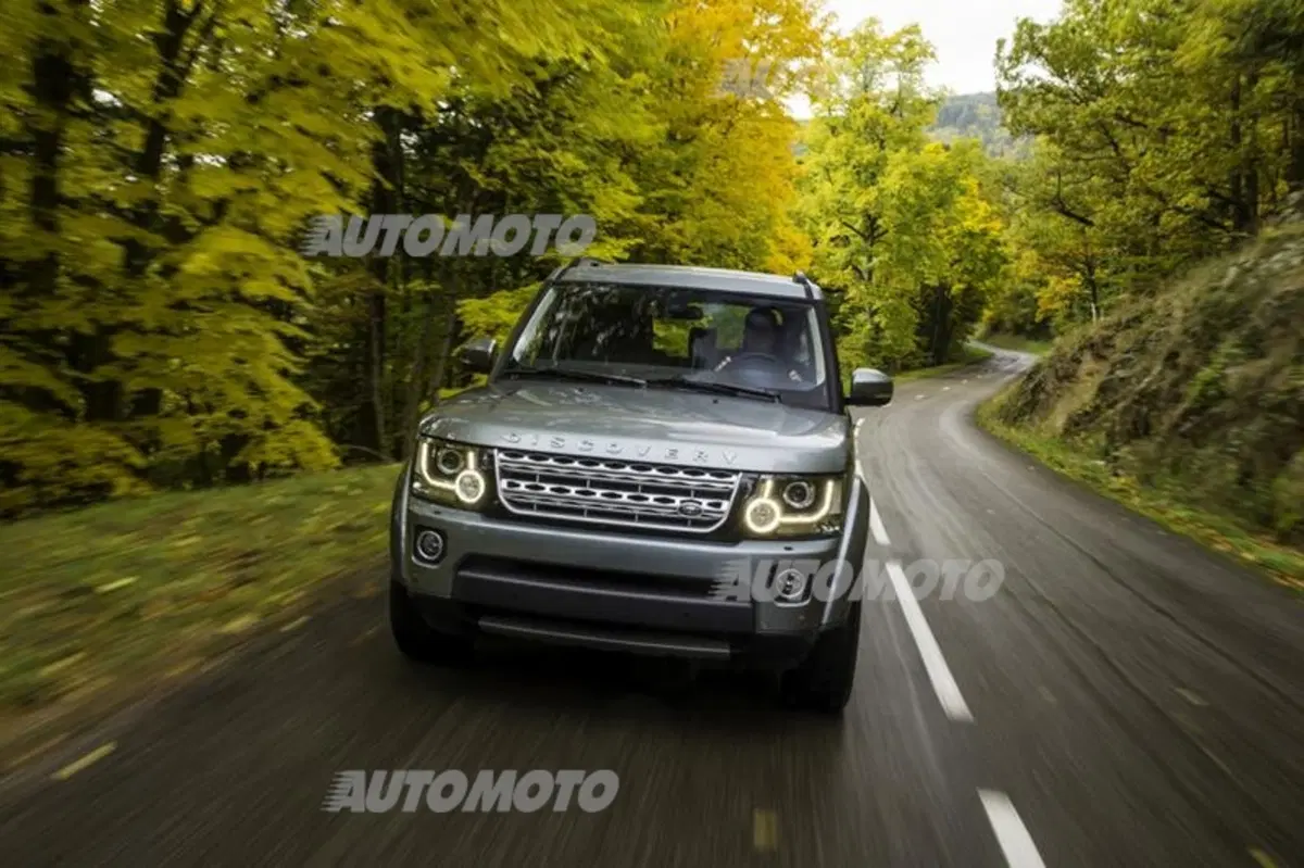 Land Rover Discovery 2014 (10)