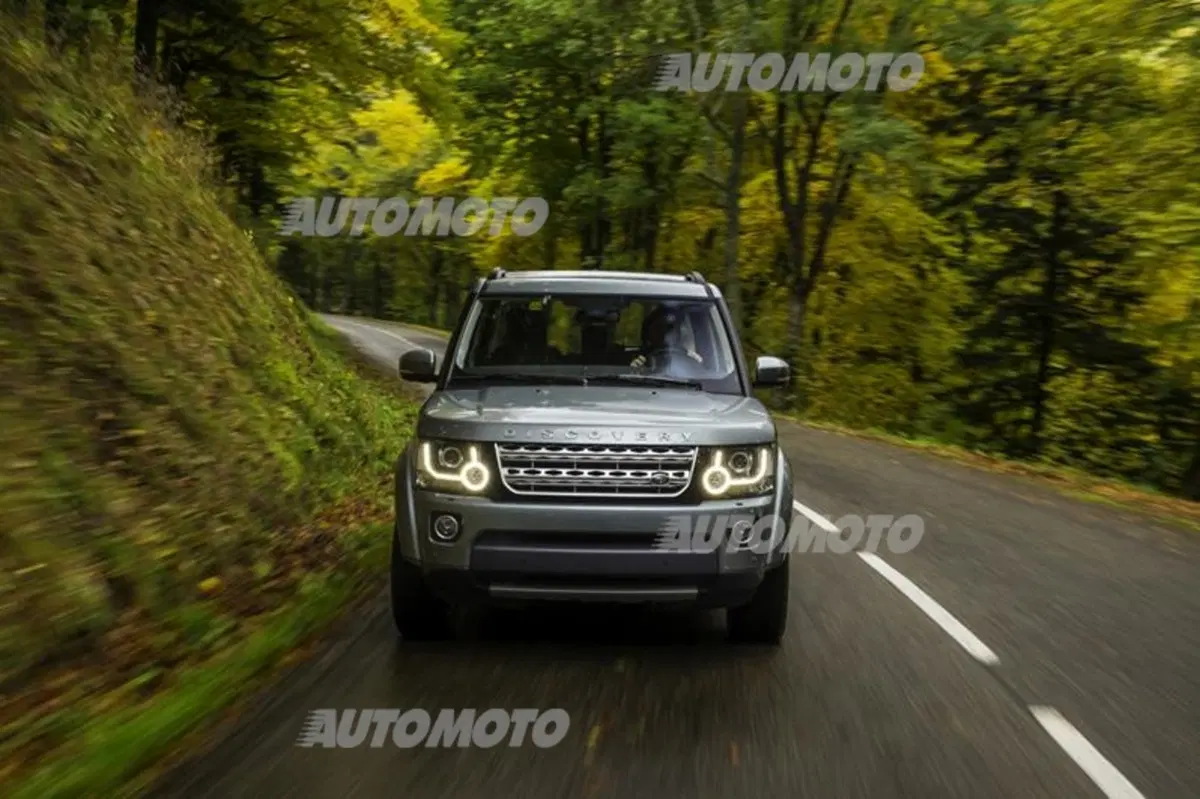 Land Rover Discovery 2014 (13)