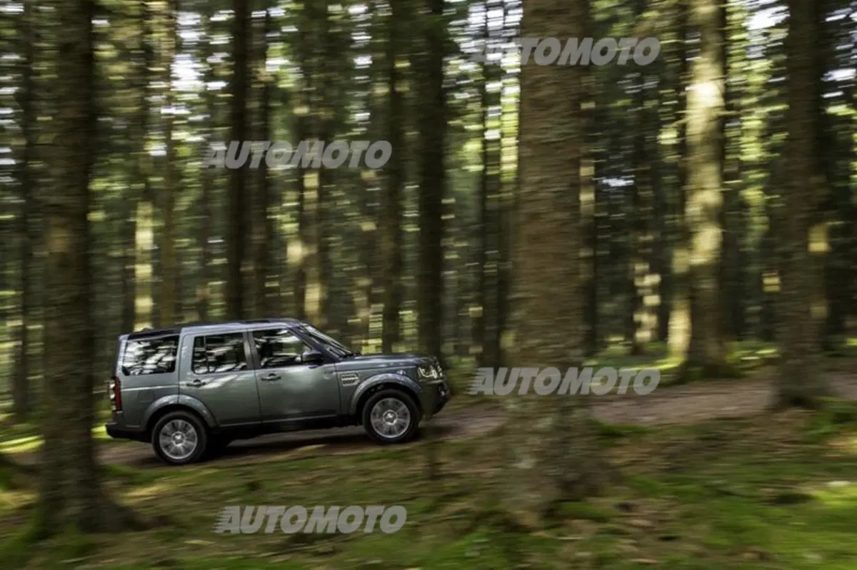 Land Rover Discovery 2014 (19)