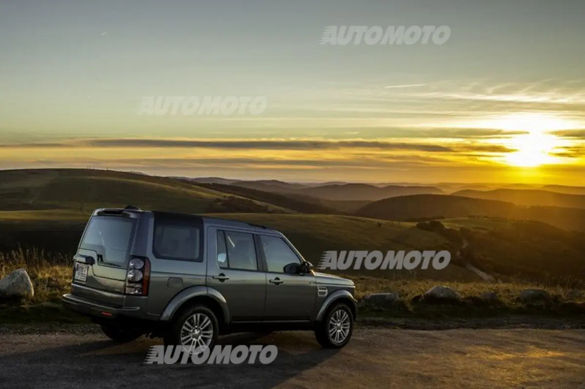 Land Rover Discovery 2014 (29)