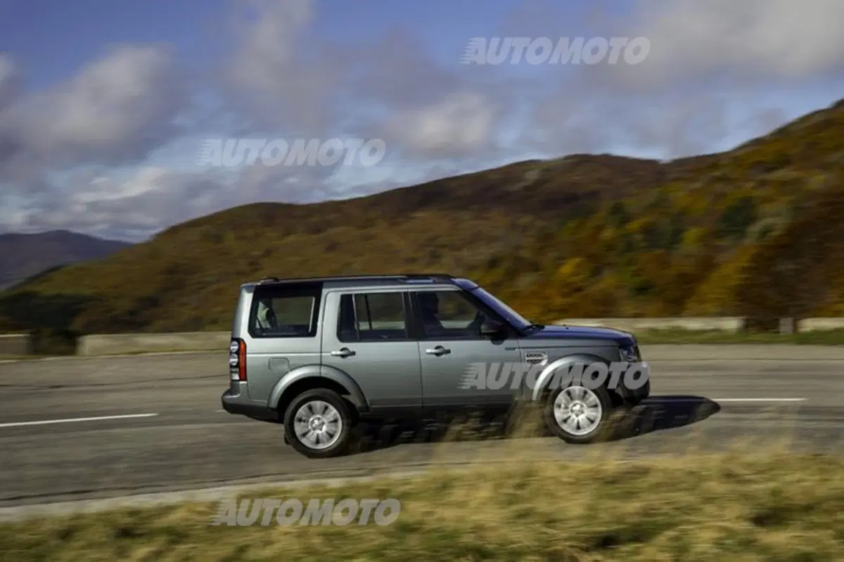 Land Rover Discovery 2014 (39)