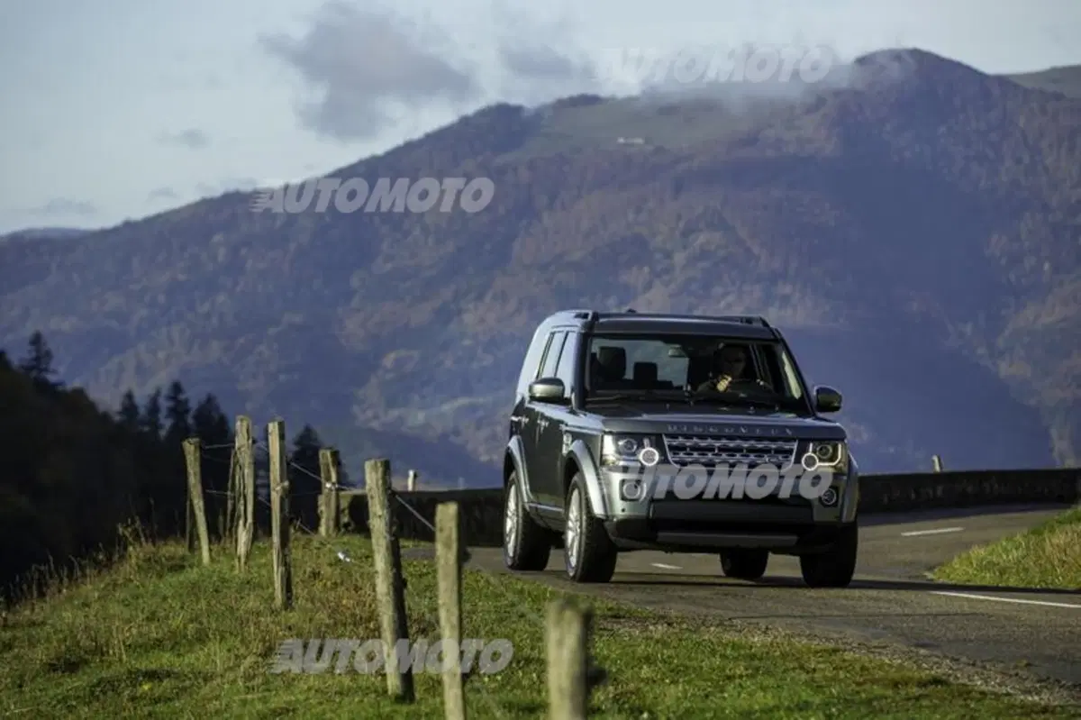 Land Rover Discovery 2014 (41)