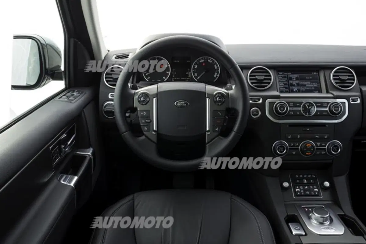 Land Rover Discovery 2014 (48)