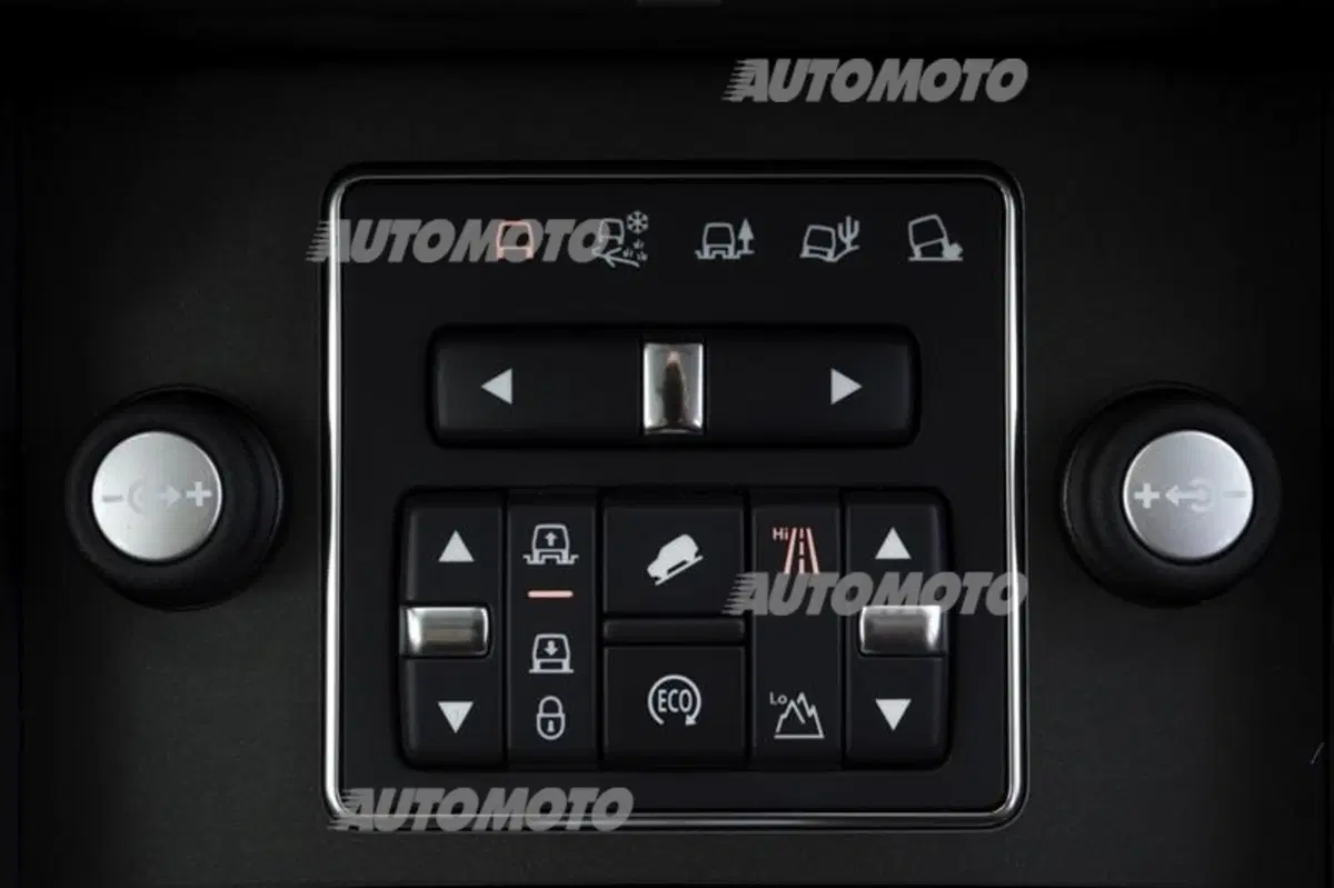 Land Rover Discovery 2014 (51)