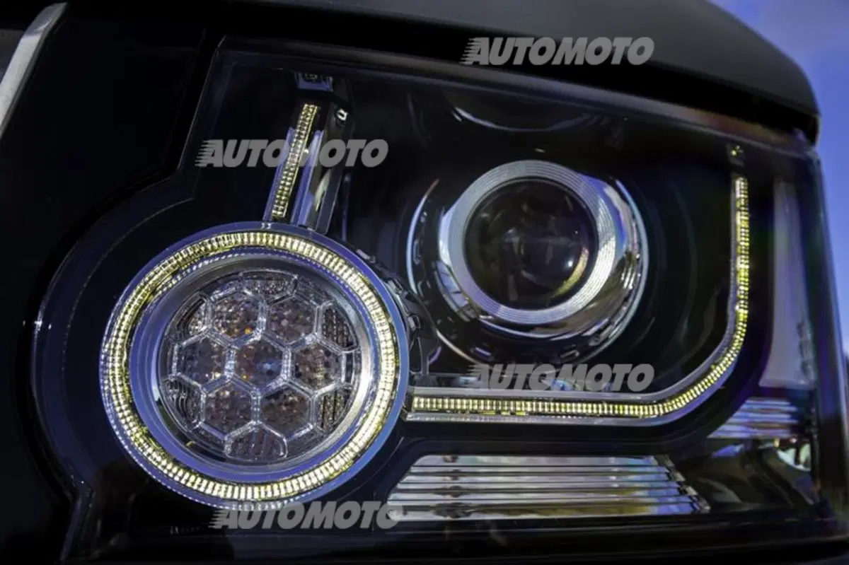 Land Rover Discovery 2014 (56)