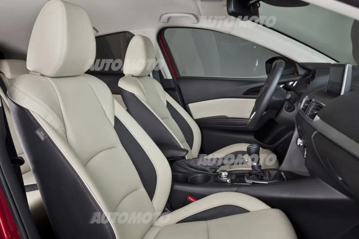 Mazda3 Skyactiv-Hybrid (15)