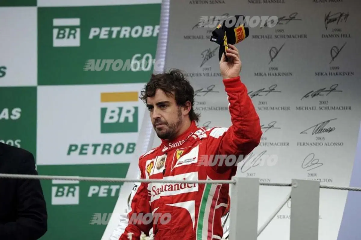 Formula 1 GP Brasile 2013: Vettel vince anche ad Interlagos (10)