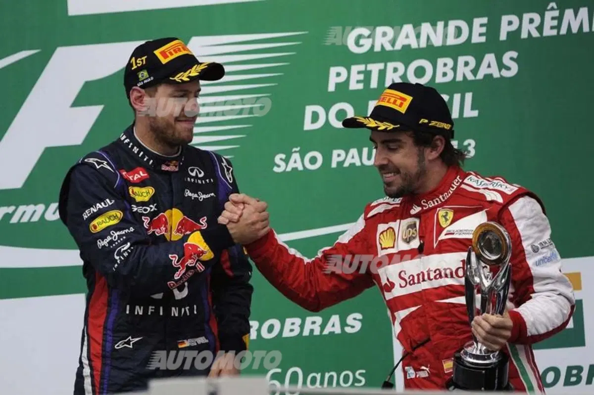 Formula 1 GP Brasile 2013: Vettel vince anche ad Interlagos (12)