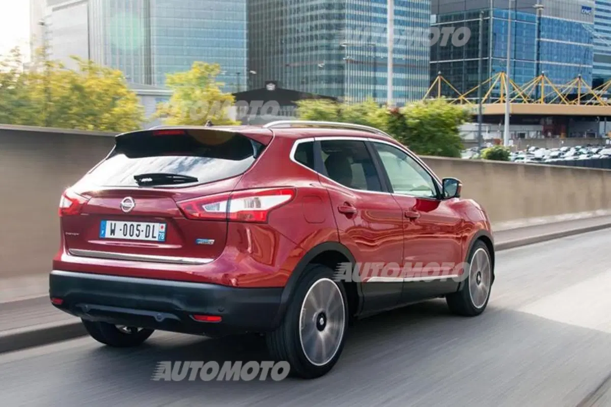 Nissan Qashqai Premier Limited Edition (5)