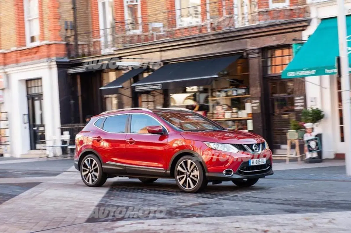 Nissan Qashqai Premier Limited Edition (12)
