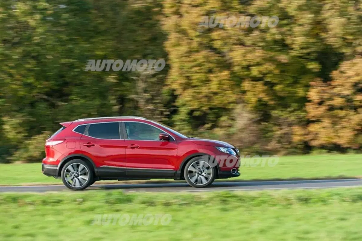 Nissan Qashqai Premier Limited Edition (14)
