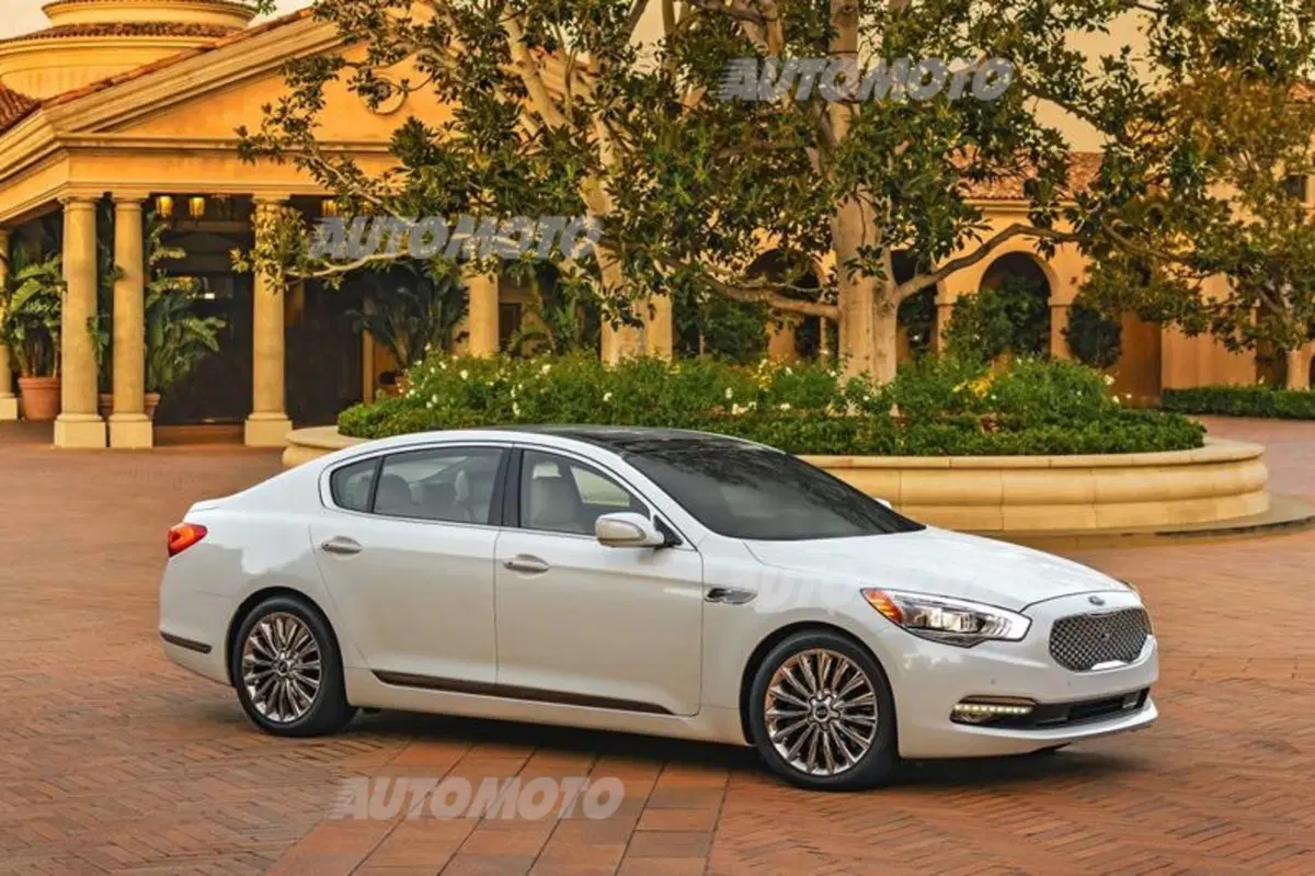 Kia K900: l'ammiraglia extra lusso parla coreano (3)