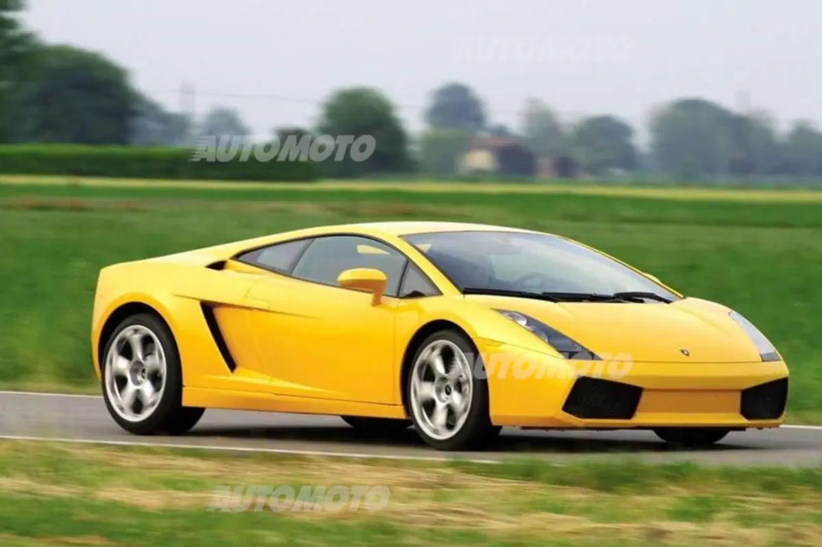 Lamborghini Gallardo: la storia del modello più venduto della Casa bolognese (2)