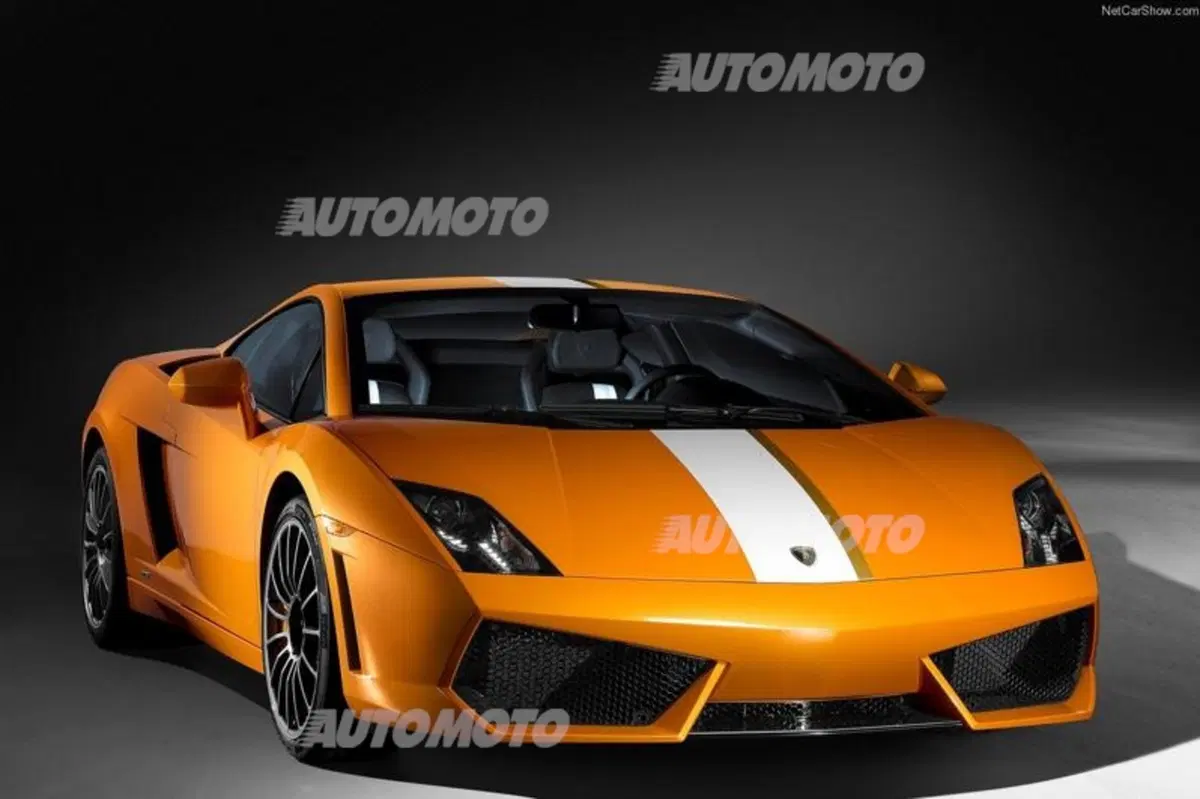 Lamborghini Gallardo: la storia del modello più venduto della Casa bolognese (7)