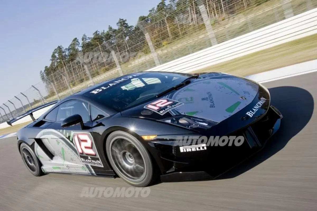 Lamborghini Gallardo: la storia del modello più venduto della Casa bolognese (8)