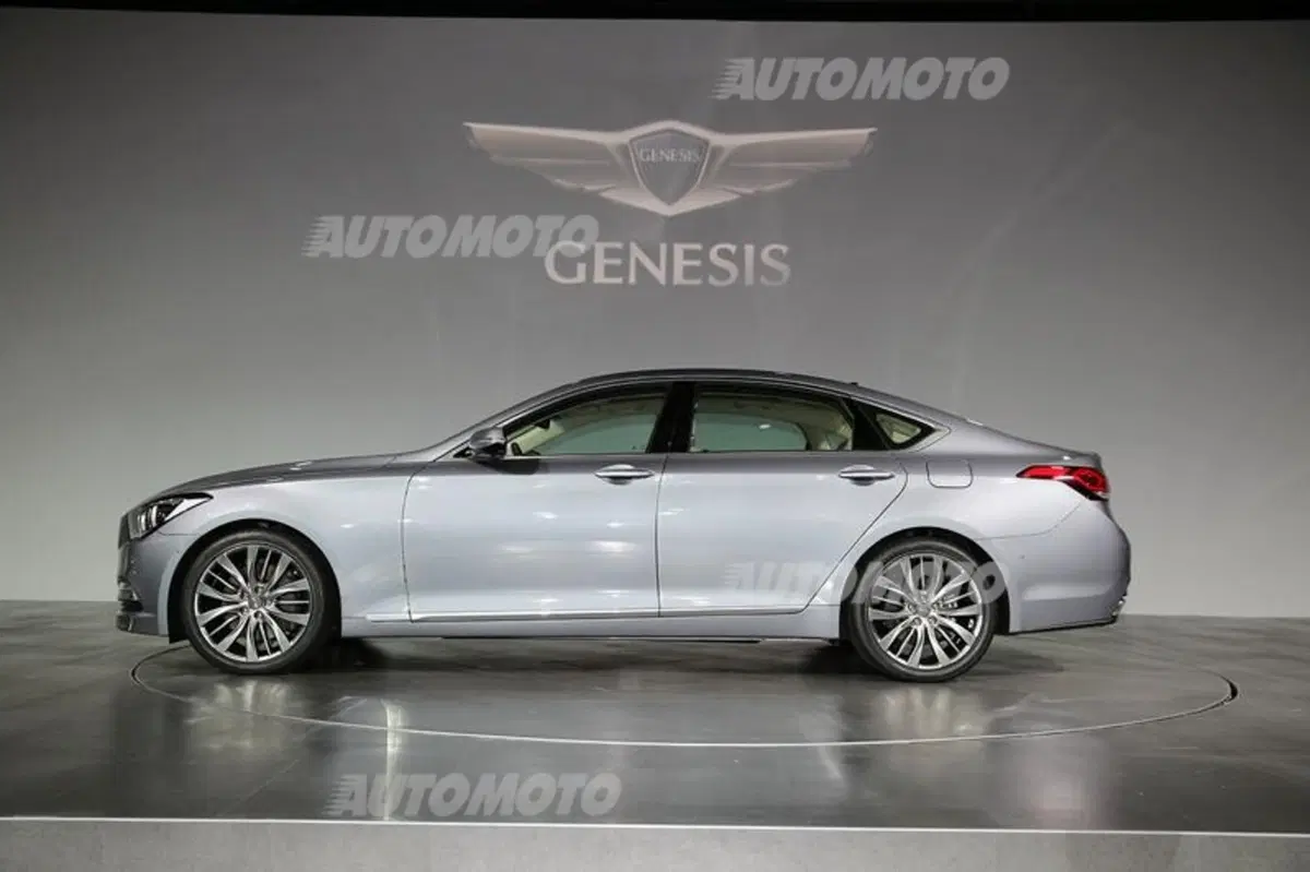 Hyundai Genesis: l'ammiraglia coreana pronta per l'Europa (4)