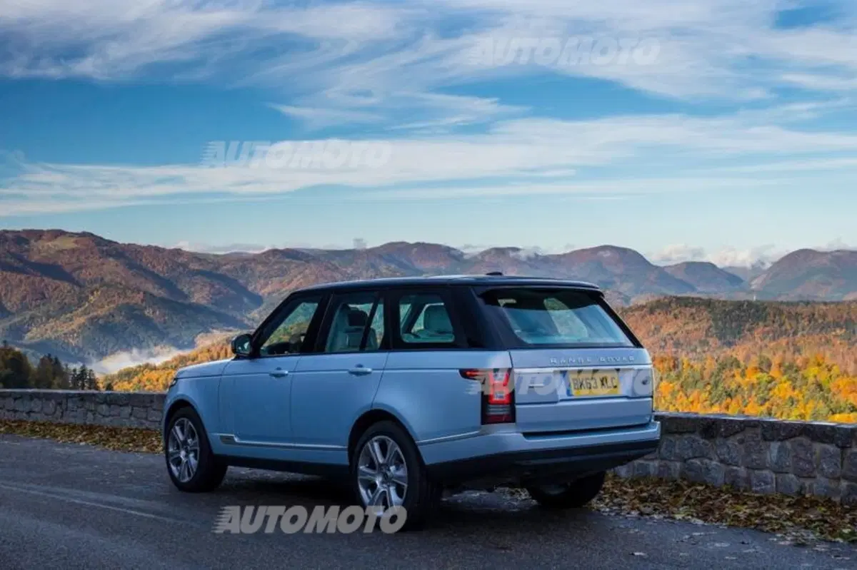 Range Rover Hybrid (14)