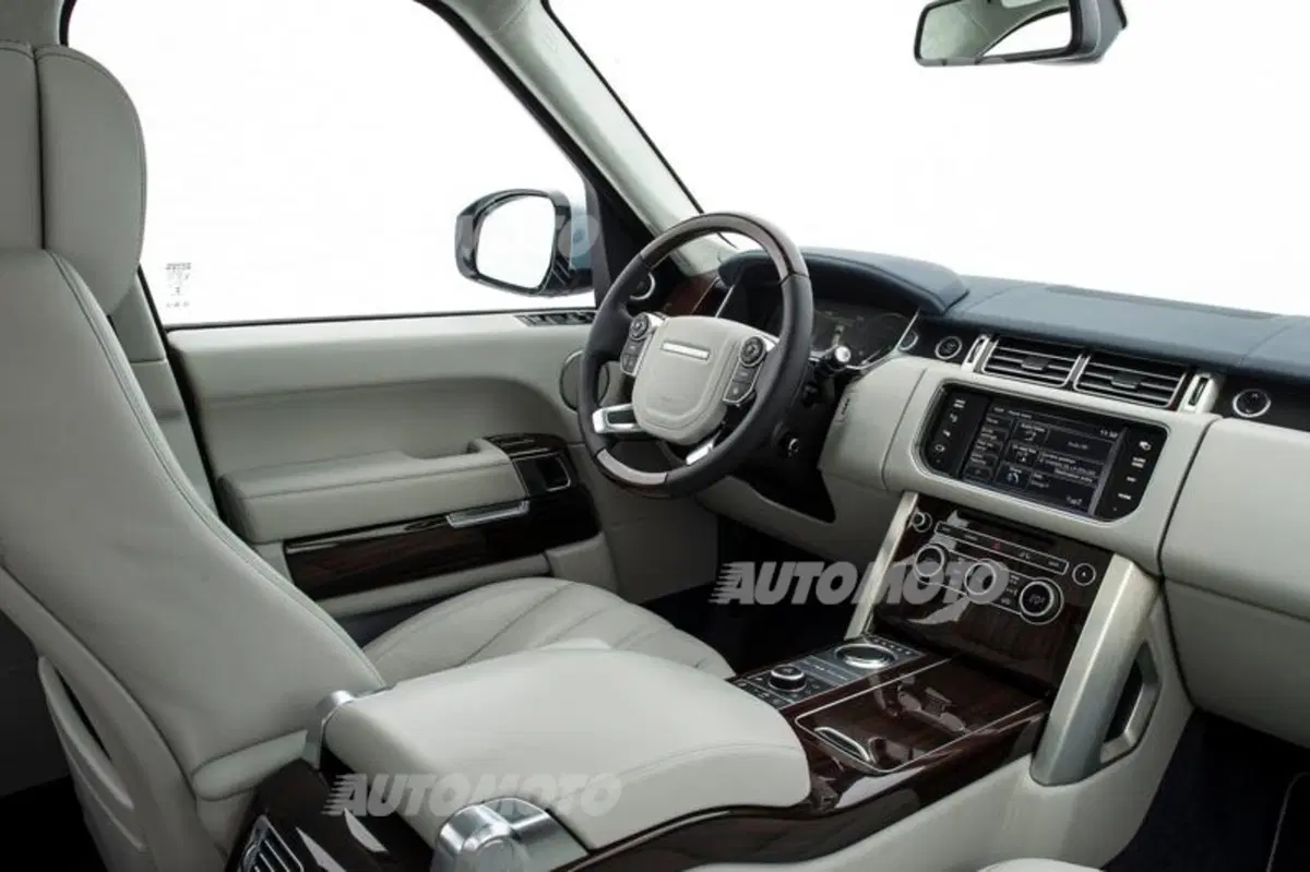 Range Rover Hybrid (24)