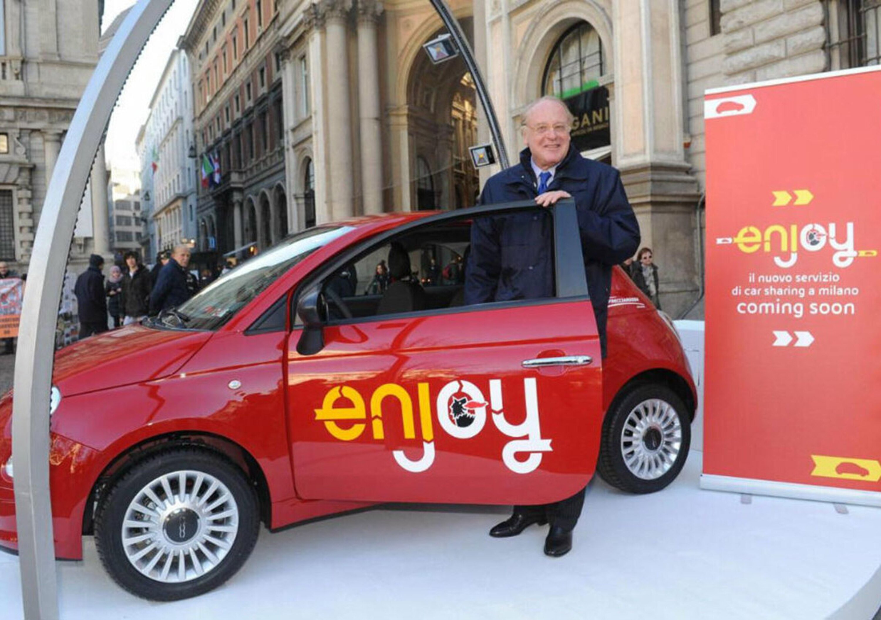 Eni: a Milano in arrivo Enjoy, il nuovo car sharing con la Fiat 500