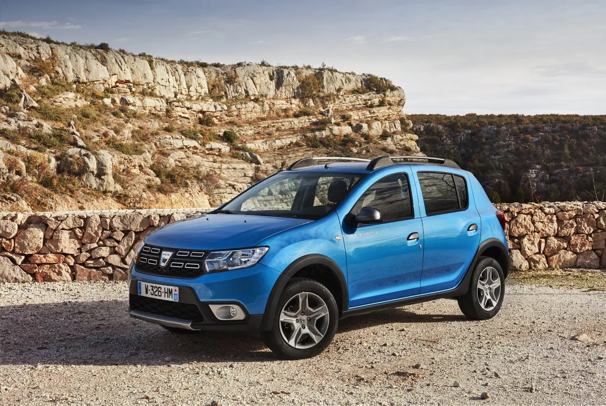 Dacia Sandero restyling 2017 [Video primo test] (4)