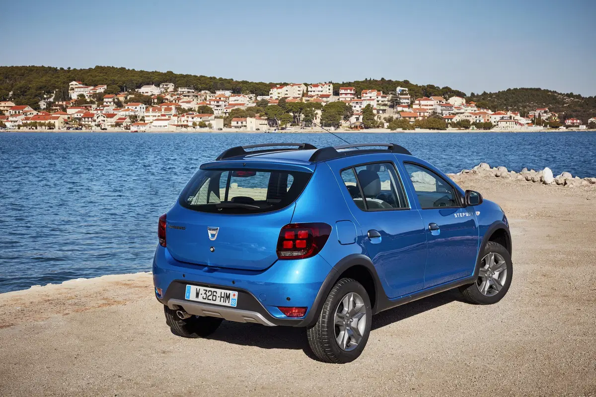 Dacia Sandero restyling 2017 [Video primo test] (14)